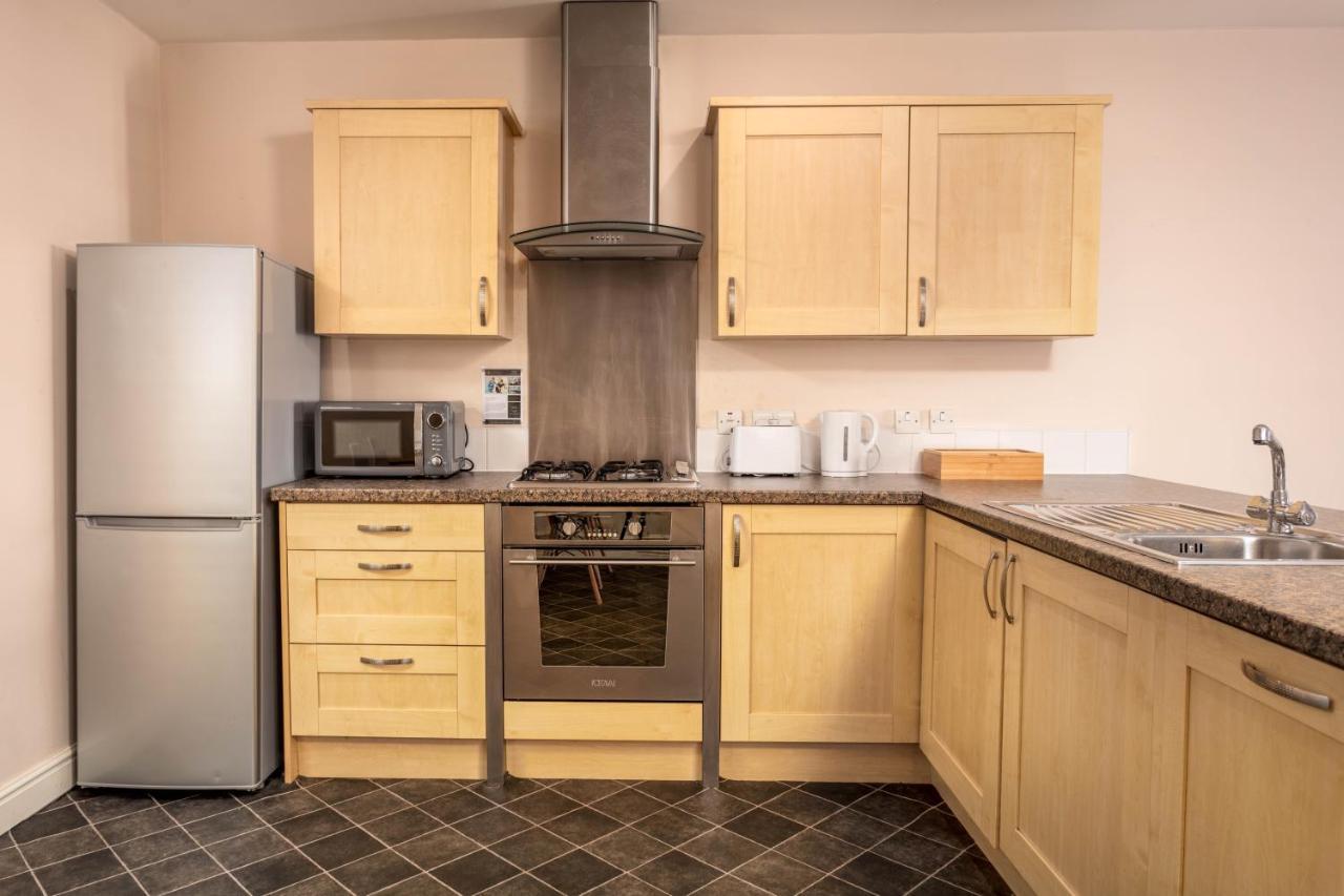 Elliot Suite No9 - Donnini Apartments Ayr Exteriör bild